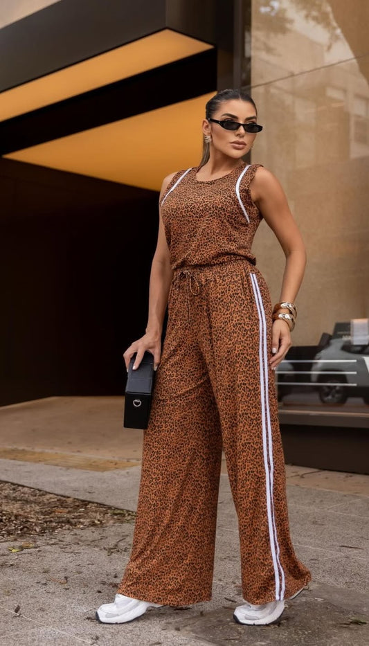 Conjunto Animal Print Pantalón estilo Palazzo y Polera Estampa Leopardo