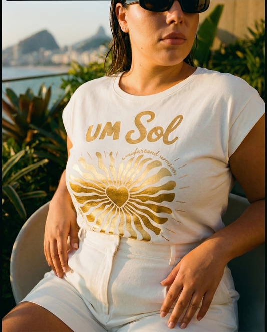 Polera Estampada Brasileña Manga Japonesa Talla Grande ~ Sol Para Todas Blanca